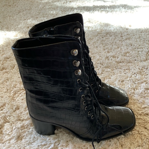 ASOS Black Booties - Picture 2 of 2
